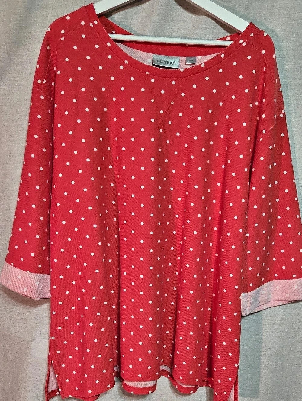 avenue Polka Dot Top in Orange & White Size 2X Like New